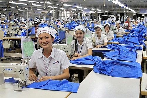 Việt Nam có nhiều cải thiện về vấn đề việc làm cho lao động nữ