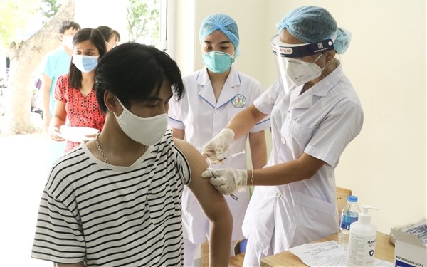 Lực lượng y tế Bắc Ninh hết mình hỗ trợ Gia Lâm chống dịch