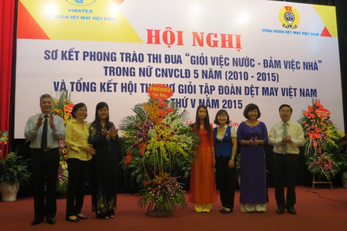 Ngành Dệt may Việt Nam: Trên 70 ngàn lượt “Phụ nữ Hai giỏi”