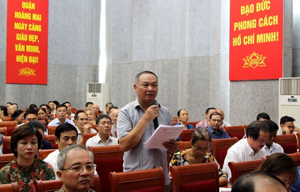 Lãnh đạo quận Hoàng Mai lắng nghe ý kiến nhân dân