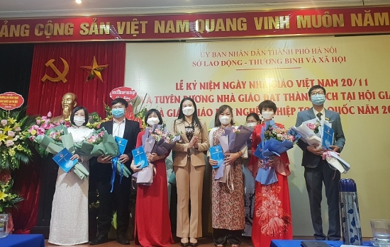 Hà Nội: Tuyên dương các nhà giáo giáo dục nghề nghiệp có thành tích xuất sắc