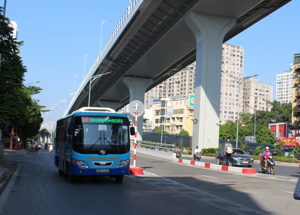 Hà Nội: Toàn bộ tuyến buýt hoạt động 100% công suất