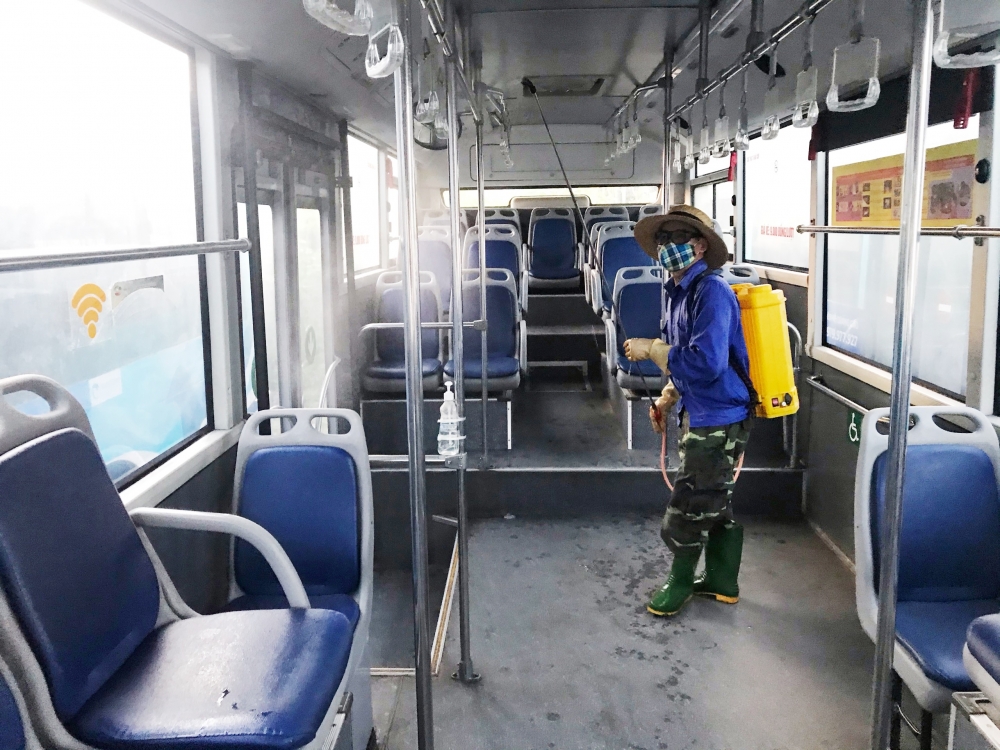 Đẩy mạnh các hoạt động phòng, chống dịch Covid-19 trên xe buýt