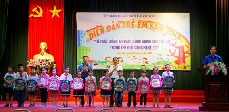 xay dung moi truong song an toan lanh manh cho tre em