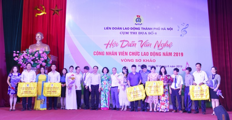 Sôi nổi Hội diễn văn nghệ công nhân viên chức lao động Cụm thi đua số 6