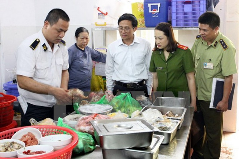 Huyện Ứng Hoà: Tăng cường công tác kiểm tra vệ sinh an toàn thực phẩm