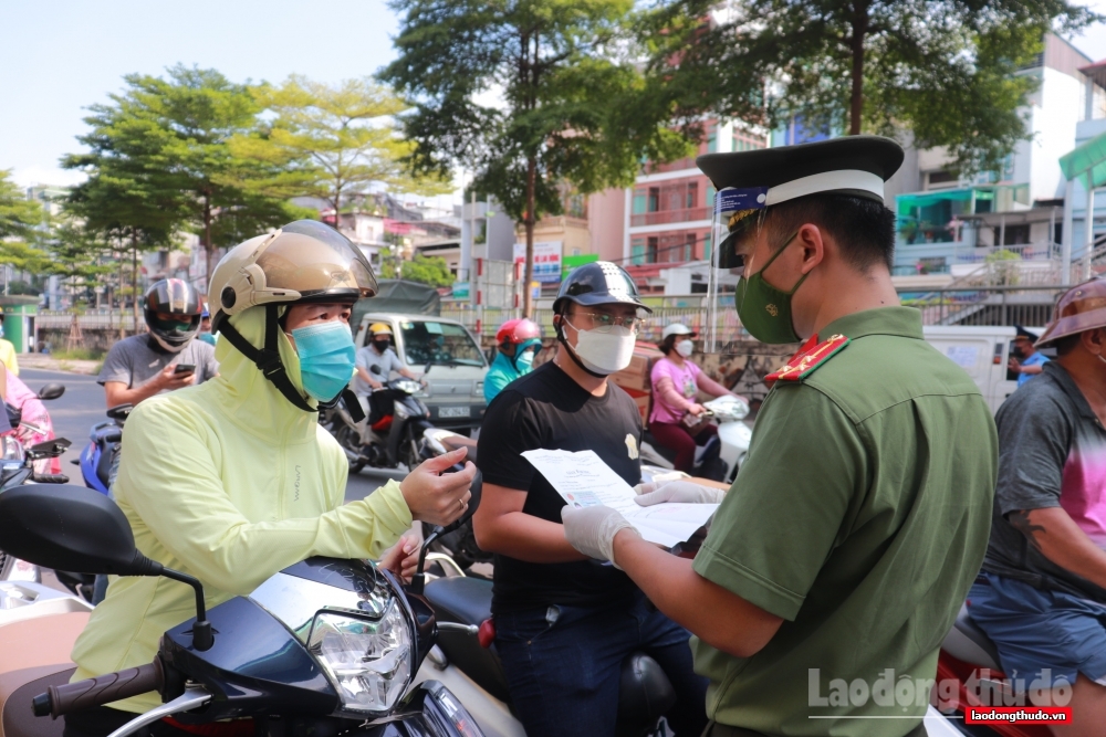 Cấp giấy đi đường có nhận diện cho người và phương tiện trong vùng 1