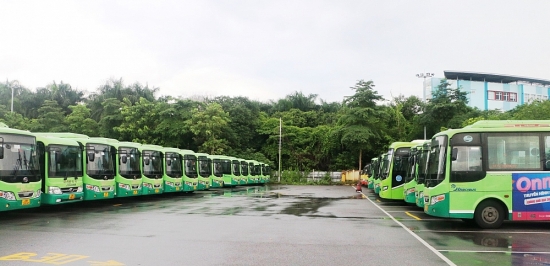 Hà Nội: Tiếp tục dừng hoạt động vận tải hành khách công cộng