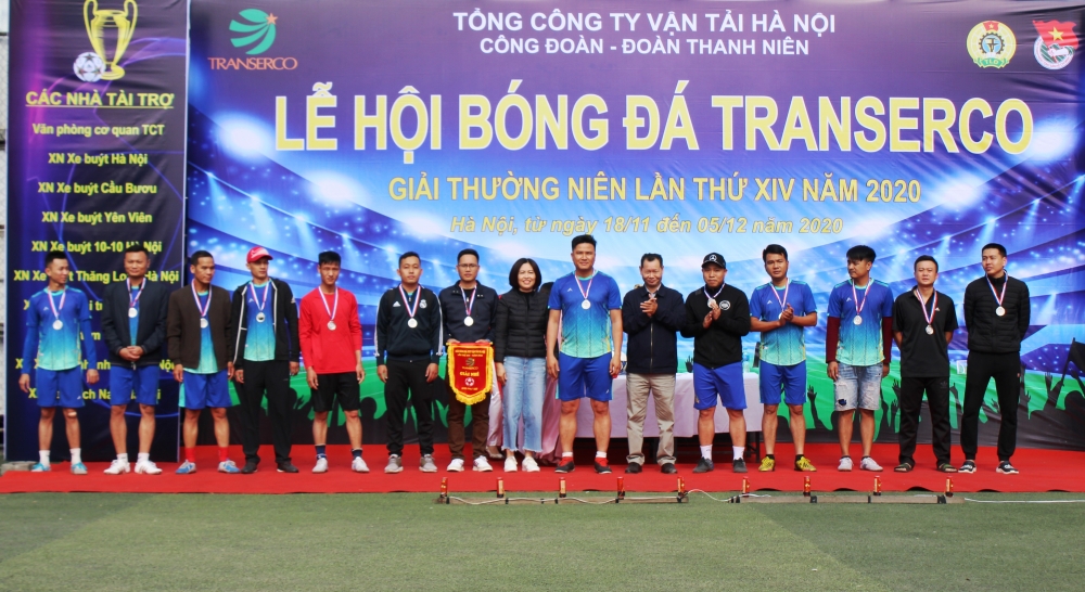 Bế mạc Giải bóng đá Tổng công ty Vận tải Hà Nội năm 2020