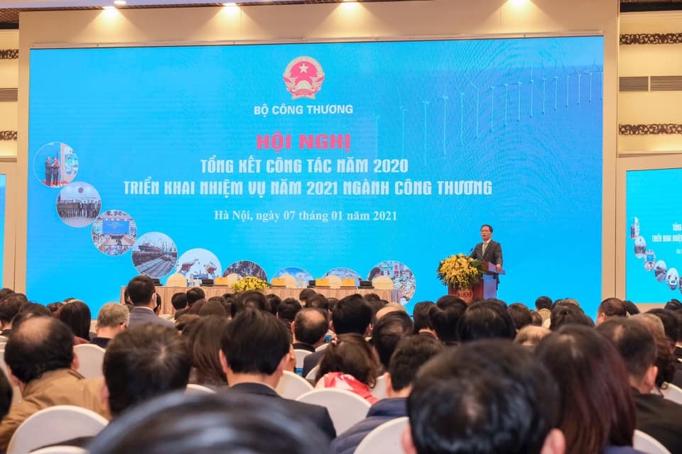 Năm 2020, giá trị xuất khẩu Việt Nam đạt 281,5 tỉ USD, tăng 6,5%