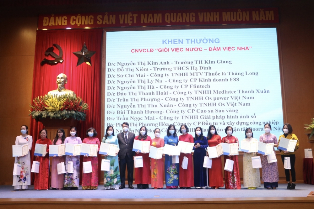 Quận Thanh Xuân: Phối hợp triển khai hiệu quả hoạt động trong nữ cán bộ, công chức và công nhân lao động