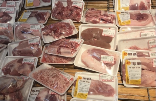 Sau cam kết của doanh nghiệp giá thịt lợn vẫn neo cao