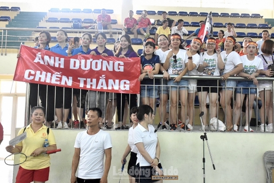 125 vận động viên tham dự Giải Cầu lông CNVCLĐ quận Thanh Xuân 2020