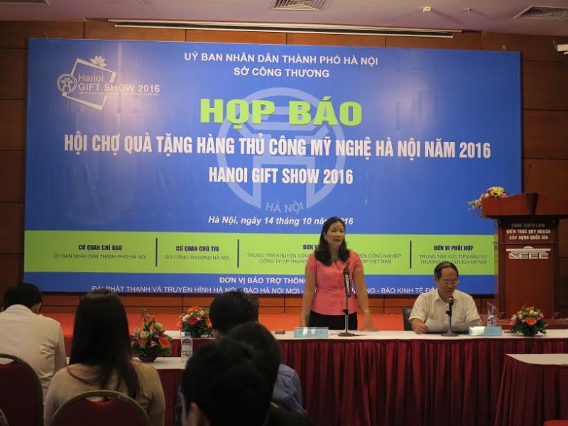 hop bao hoi cho qua tang hang thu cong my nghe ha noi 2016