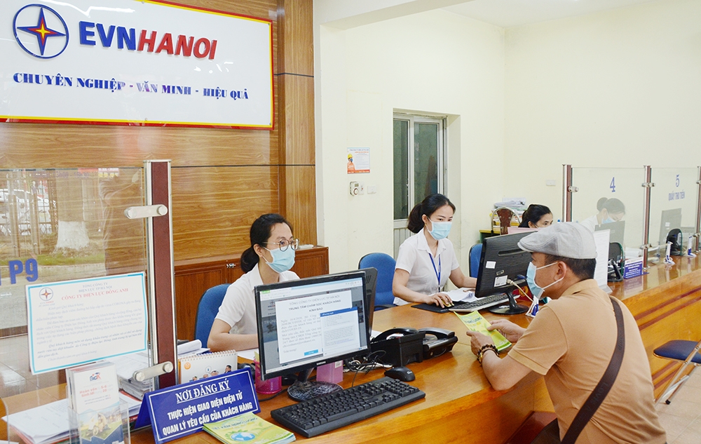 EVN Hà Nội đã giảm 1.850 tỷ đồng tiền điện cho khách hàng trong 4 đợt