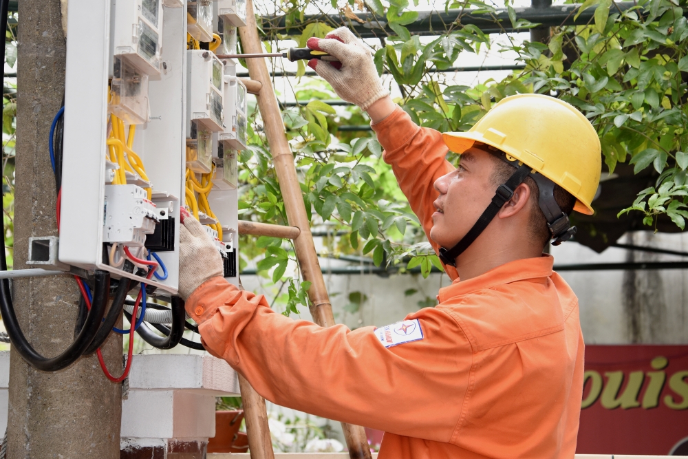 Sử dụng công tơ điện tử đo xa: Nâng cao độ tin cậy trong cung cấp điện