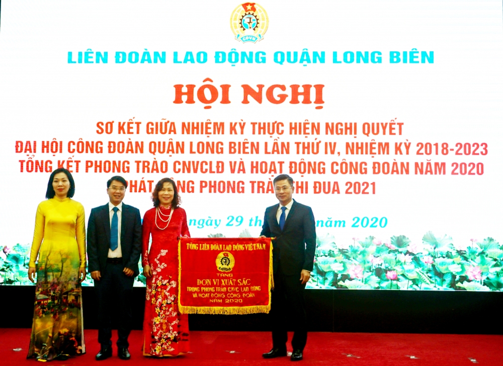 Đậm dấu ấn Công đoàn Long Biên