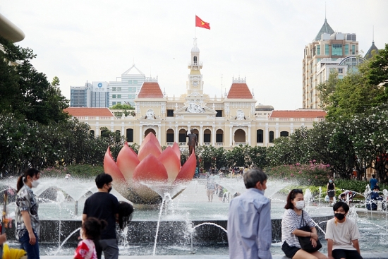 Thành phố Hồ Chí Minh: Nhịp sống đang dần hồi sinh sau đại dịch