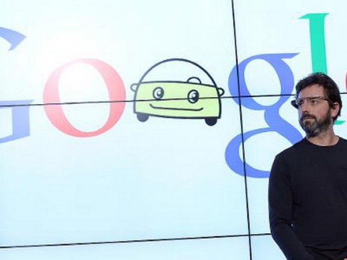Google tìm đối tác hợp tác phát triển xe tự lái