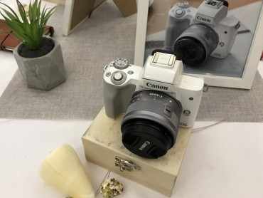 Canon ra mắt loạt máy ảnh và đèn flash thông minh Speedlite 470EX-AI