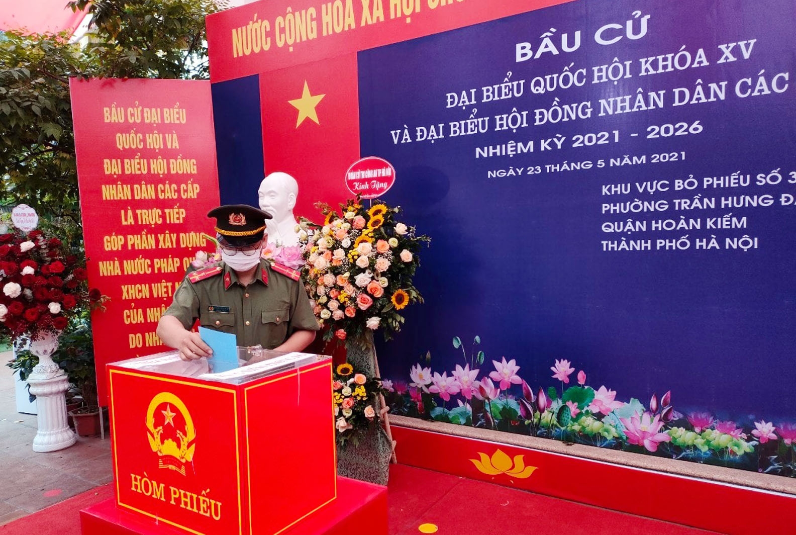 Hôm nay (23/5) hàng triệu cử tri Hà Nội náo nức trong Ngày hội bầu cử toàn dân