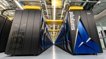 Siêu máy tính Summit của Mỹ có khả năng tính 200.000 tỷ phép tính/giây