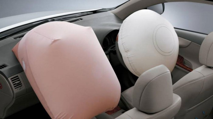 Lỗi túi khí ôtô - nguy hiểm đến tính mạng người ngồi trong xe