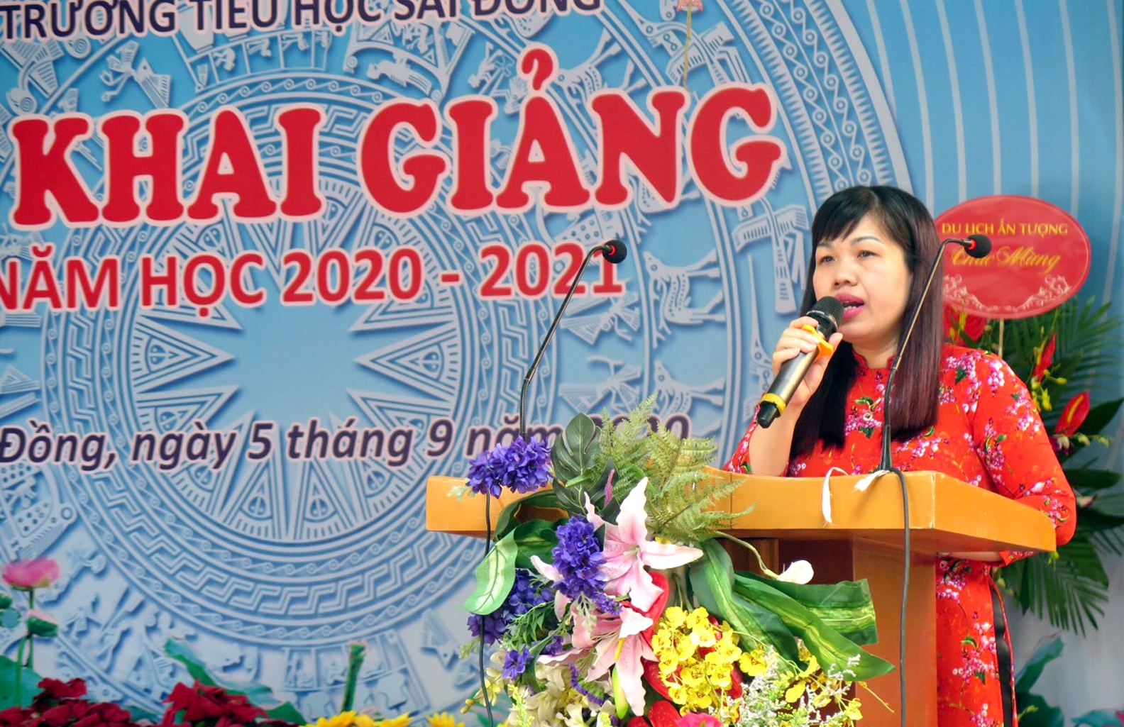 Học sinh Thủ đô hân hoan chào đón năm học mới 2020   2021