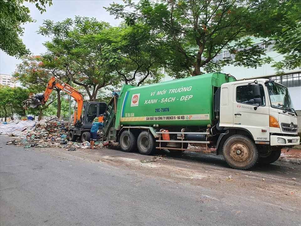 Hà Nội: Xử lý hơn 35.600 tấn rác thải trong dịp Tết Tân Sửu