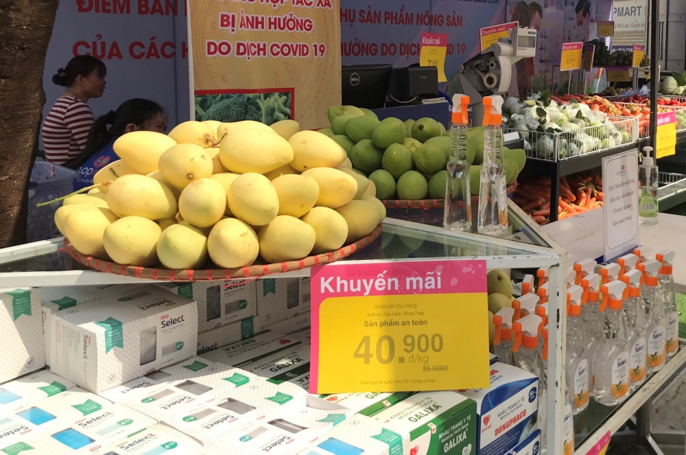Nhiều siêu thị Hà Nội 