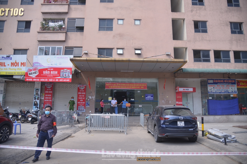 Hà Nội: Cách ly y tế 1 tòa chung cư Đại Thanh sau khi ghi nhận một ca nghi nhiễm Covid-19