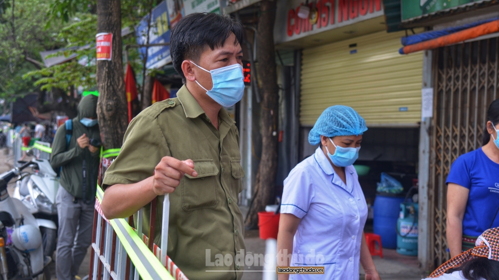 Ấm áp "nghĩa đồng bào" trong cơn đại dịch