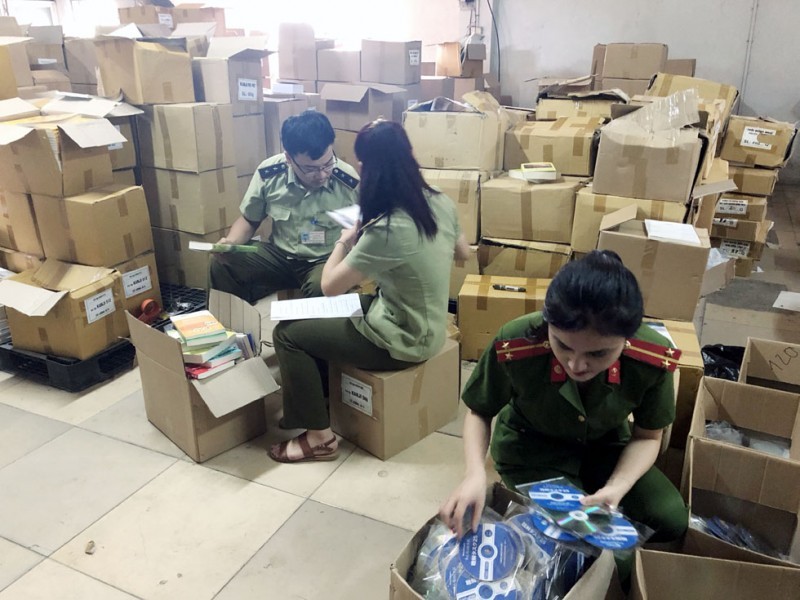 Hà Nội: Chủ động kế hoạch ngăn ngừa, phòng chống buôn lậu dịp cuối năm
