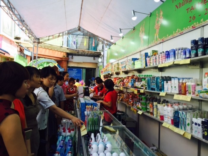 Mua sắm hàng Thái Lan tại siêu thị Intimex