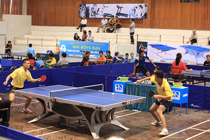 Gần 300 tay vợt tham dự Giải bóng bàn tranh Cúp báo Hànộimới mở rộng