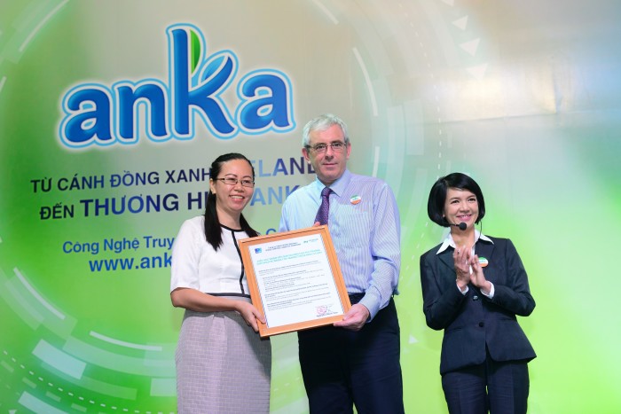 Anka - sản phẩm sữa bột đầu tiên cho phép truy xuất nguồn gốc