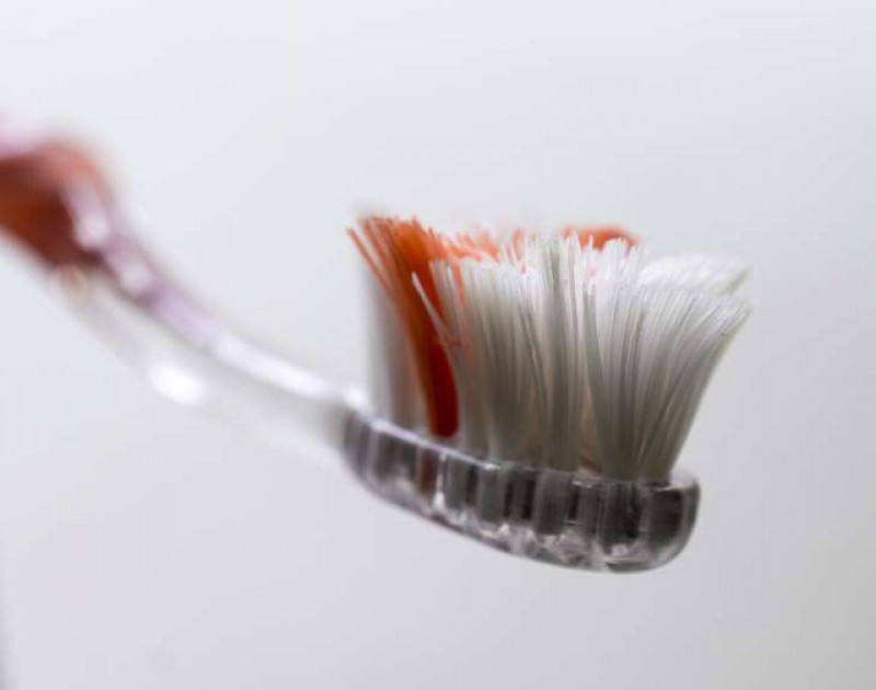 Khi nào nên thay bàn chải đánh răng?