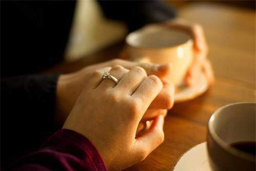 12 lời khuyên nhất định không được bỏ qua để giữ hôn nhân mãi hạnh phúc