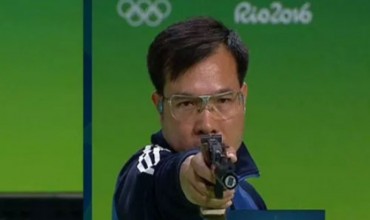 Hoàng Xuân Vinh vẫn dẫn đầu thế giới nội dung 10m súng ngắn hơi