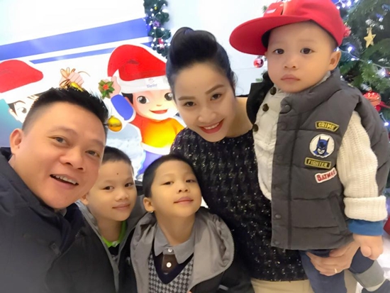 Quang Minh, Hoài Anh, Diệp Chi, Hoàng Linh, Hoa Thanh Tùng, Bữa trưa vui vẻ, vietnamnet.