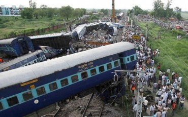 Ít nhất 119 người chết trong vụ tai nạn tàu cao tốc ở Ấn Độ