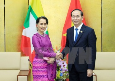 Chủ tịch nước Trần Đại Quang gặp Cố vấn Nhà nước Myanmar