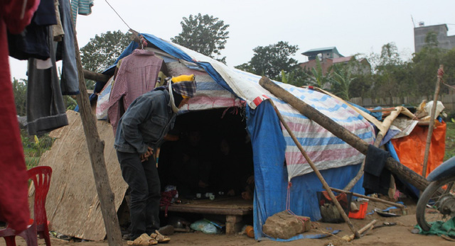 Lao động ngoại tỉnh tại Hà Nội: Buốt giá trong những căn lều te tua