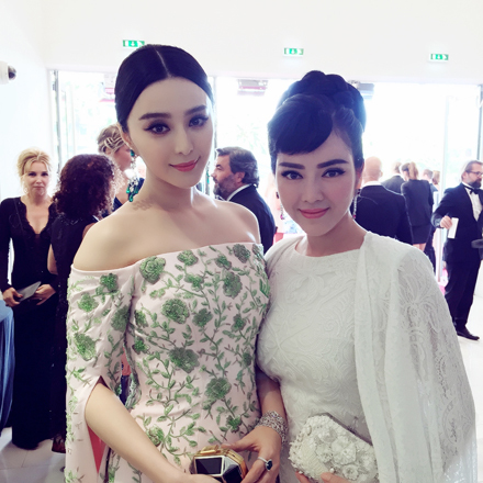 Lý Nhã Kỳ hội ngộ Phạm Băng Băng tại Cannes