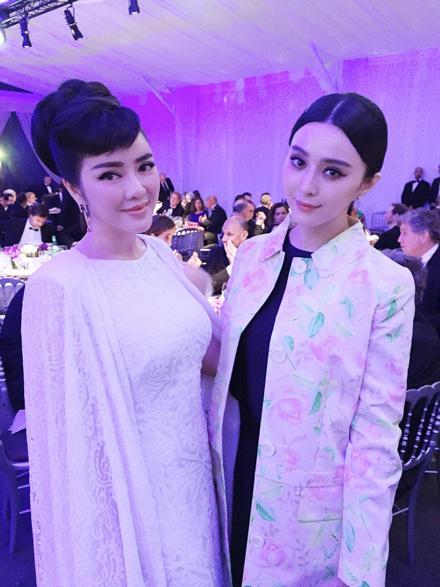 Lý Nhã Kỳ hội ngộ Phạm Băng Băng tại Cannes