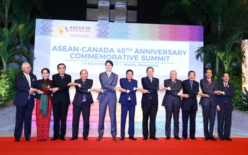 Thủ tướng tham dự các hội nghị cấp cao ASEAN