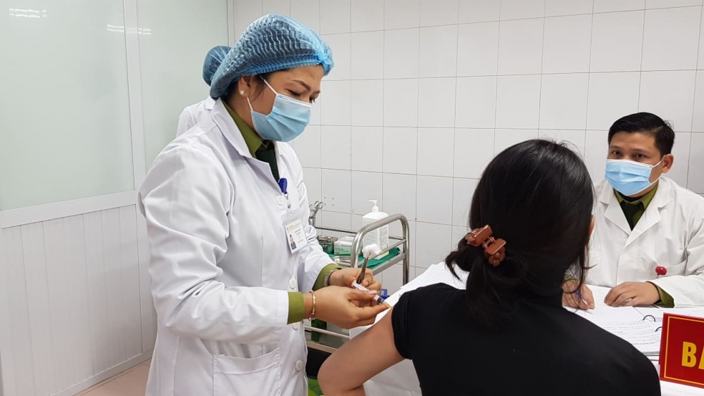 Việt Nam hoàn thành thử nghiệm giai đoạn 1 vắc xin Nano Covax ngừa Covid-19