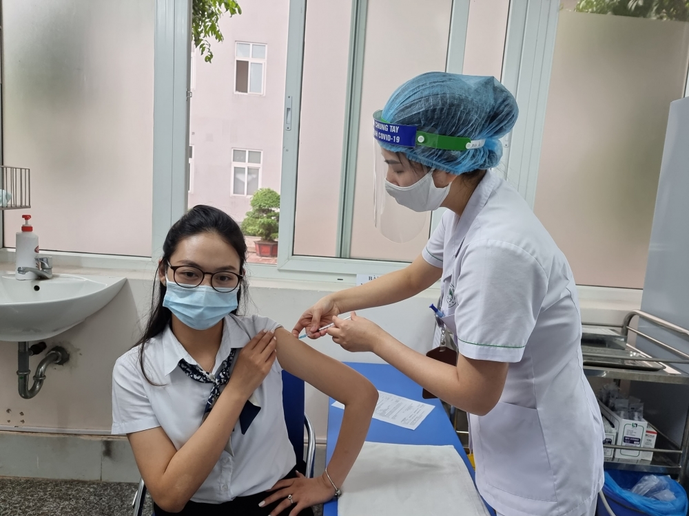 Hơn 55.000 người Việt tiêm chủng vắc xin Covid-19 an toàn