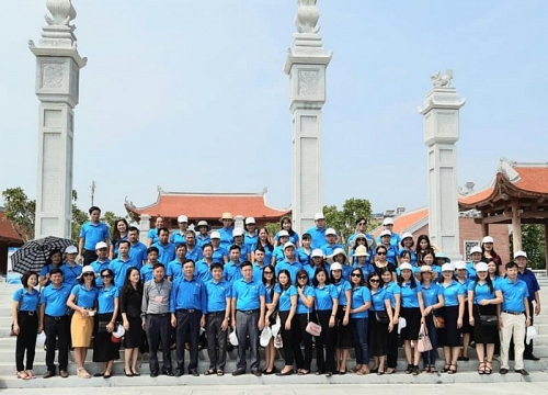 LĐLĐ huyện Phú Xuyên: Tổ chức học tập kinh nghiệm để nâng cao kiến thức chuyên môn