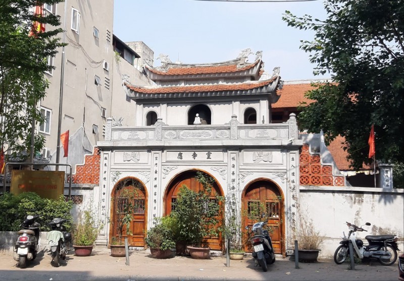 Tìm về ngôi chùa Linh Ứng ở Hà Nội